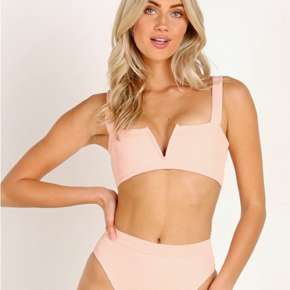 L*Space - Lee Lee Ribbed Bikini Top - Picture 1 of 5